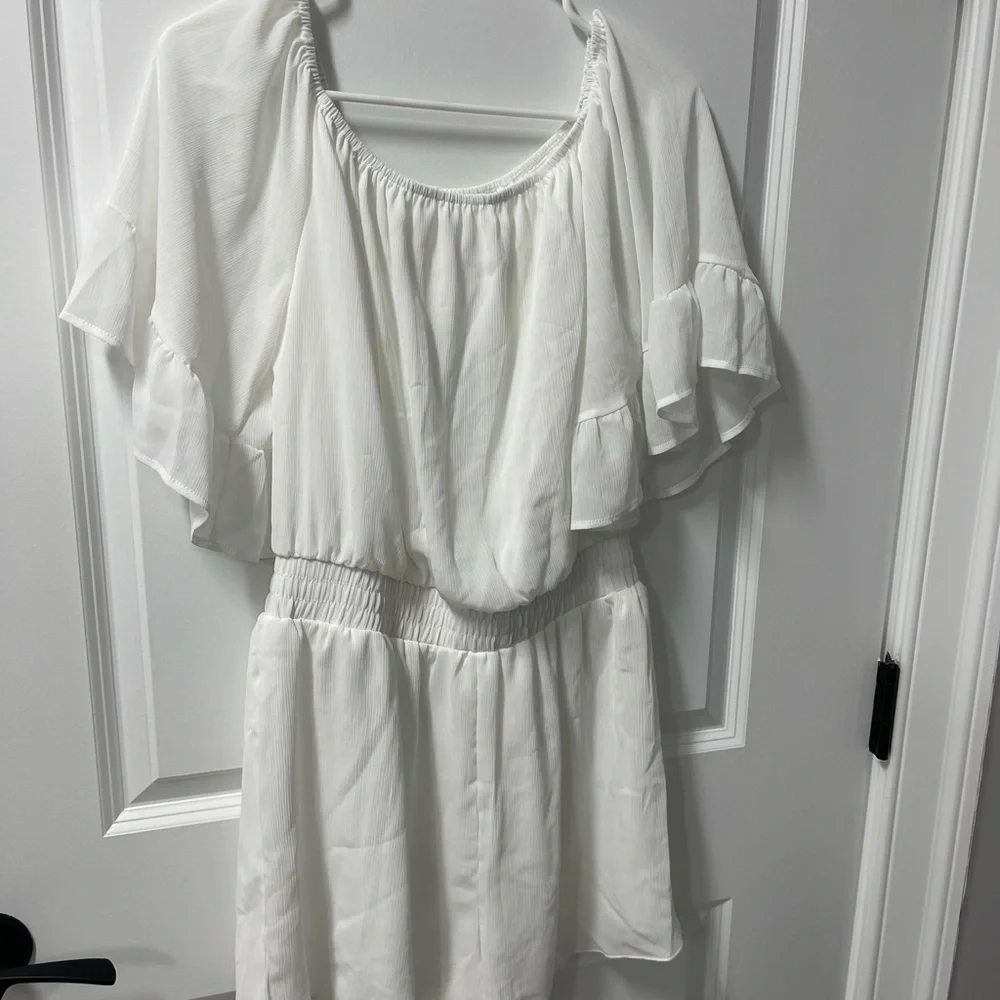 Romper - Picture 3 of 3